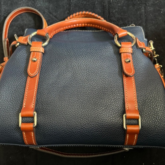 Dooney & Bourke Pebble Grain Black Satchel - 2 day use! - Picture 10 of 16